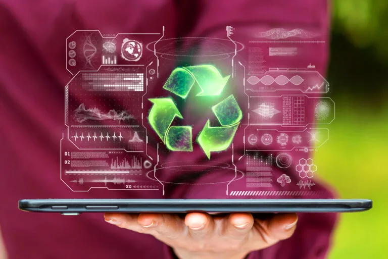 TI Verde: Sostenibilidad y Seguridad de la Mano