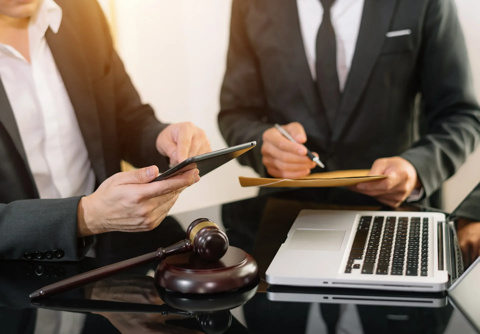 Servicios Legales